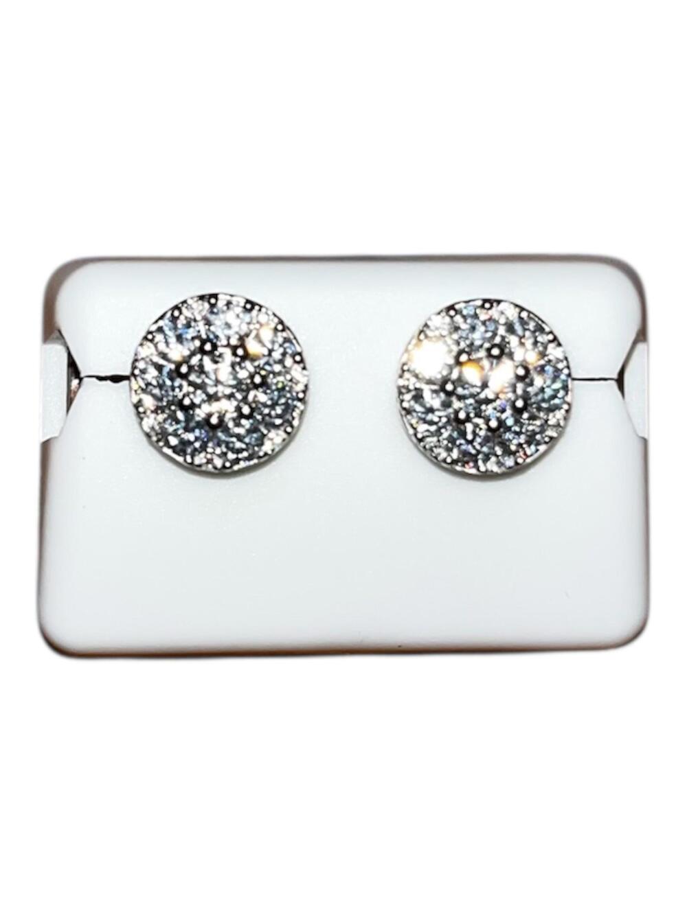 Moissanite, pure 925 sterling silver.